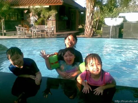 Brian, Kayra, Josibel, dan Sandy