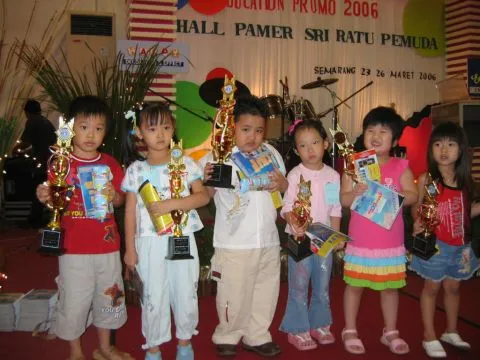 Juara Pertama di Sri Ratu